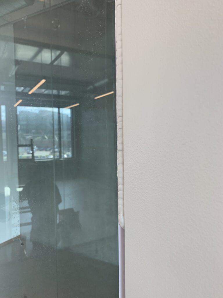 Akustisk fugemasse &mdash; eksempel 2